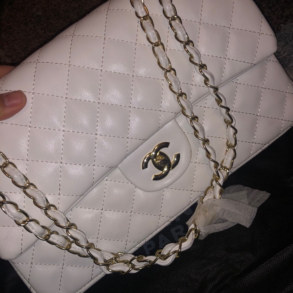 Chanel purse